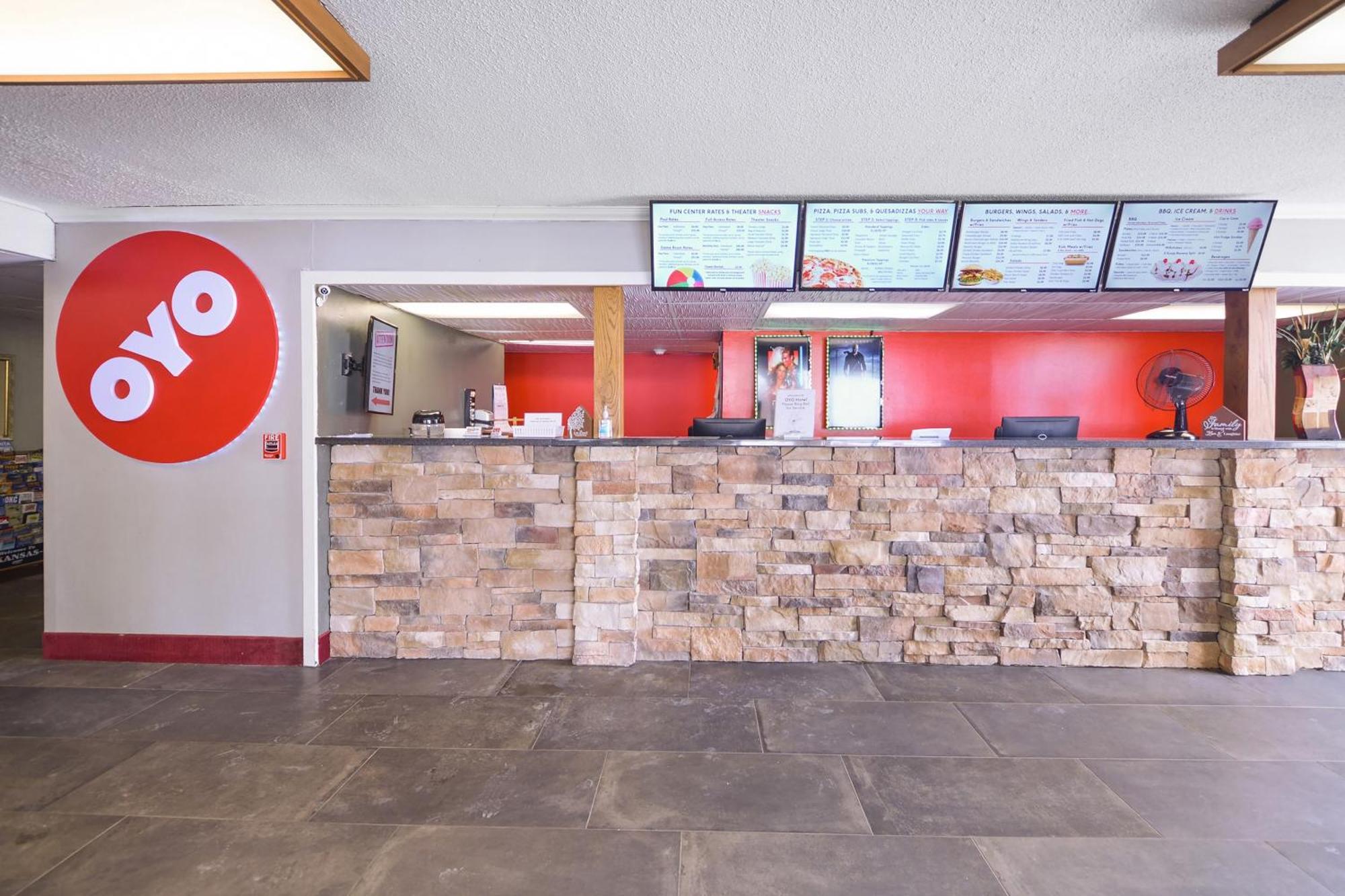 Oyo Hotel Goodland Ks Hwy 24 Bagian luar foto